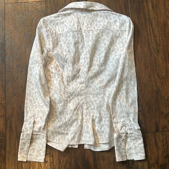 NY & Company Blouse - Picture 6 of 6